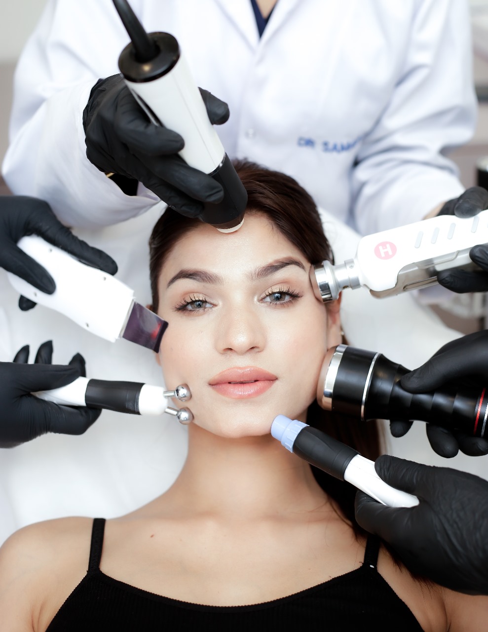 Hydra Facial Near Me – Rejuvenate Your Skin at Cosmothetics, Lahore