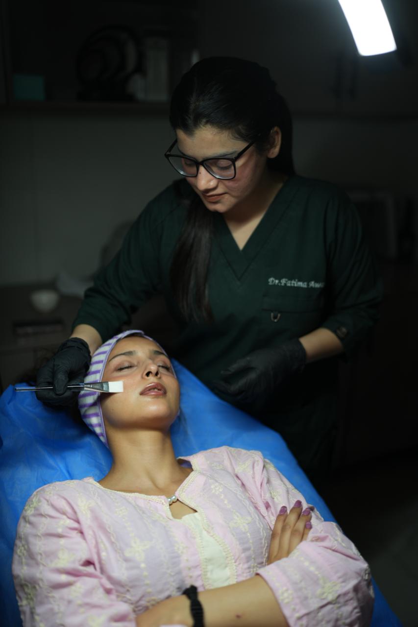 laser treatment clinic thokar niaz baig